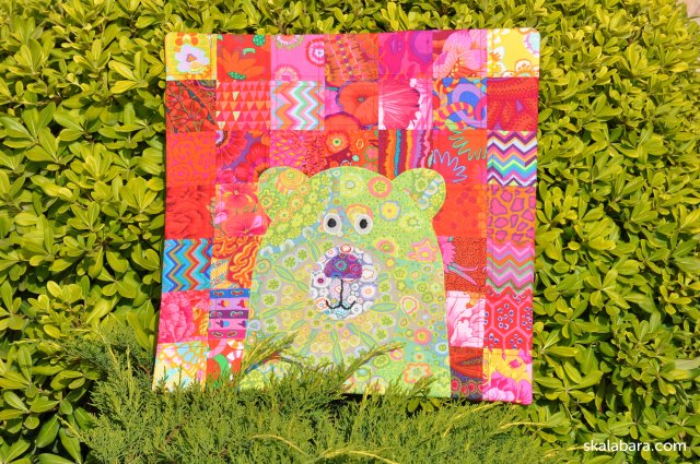 green bear pillow cover - skalabara.com