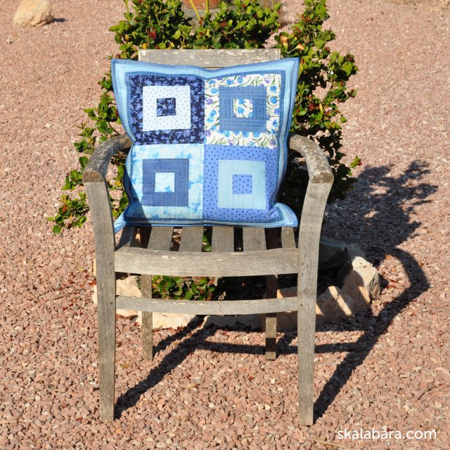 pillow in blue log cabin - skalabara.com