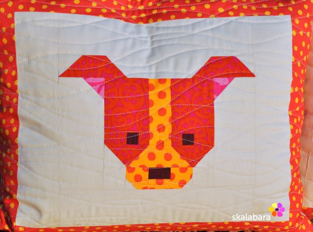 dog gone cute quilt along detail - skalabara
