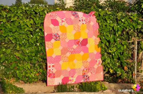 pink baby quilt - skalabara