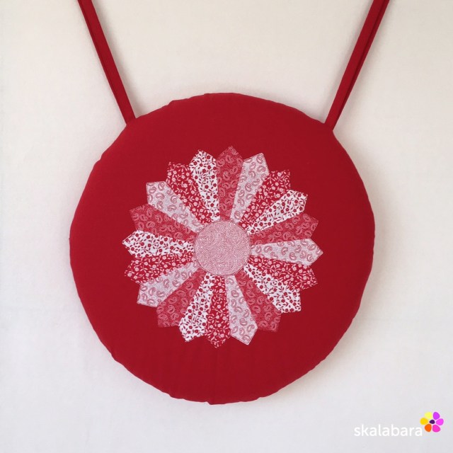 dresden plate cushion cover - skalabara