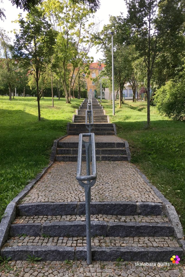 prague 6 garden Kajetanka - skalabara quilts