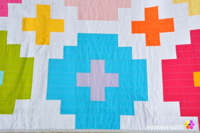 cross tile quilt detail 2 - skalabara quilts