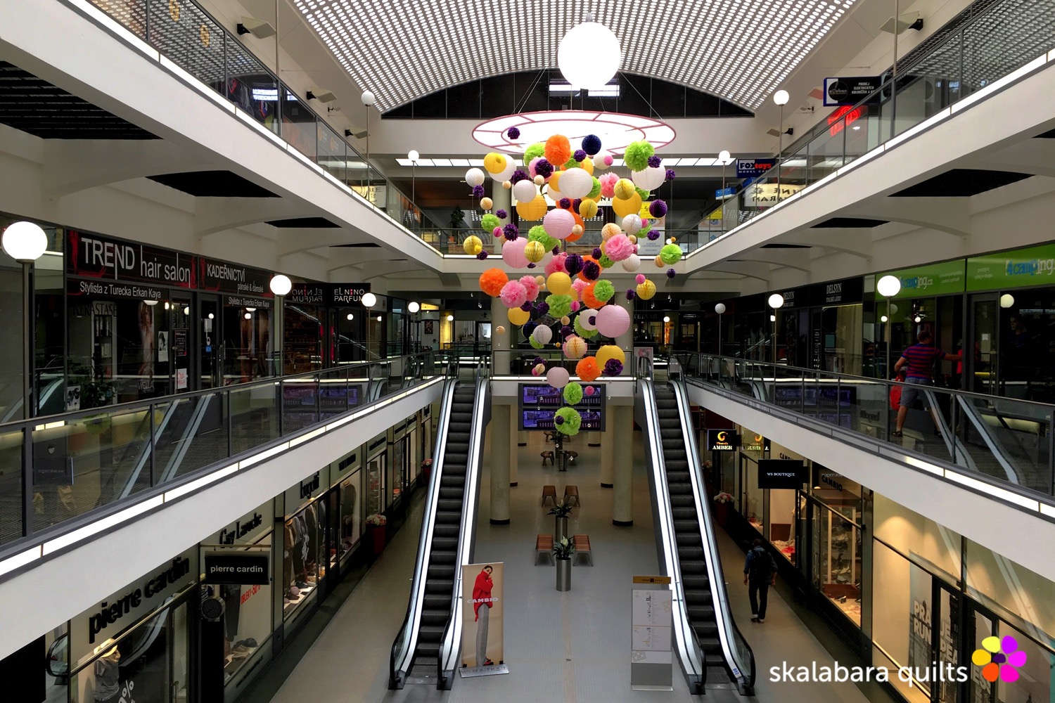 passage black rose prague 1 - skalabara quilts