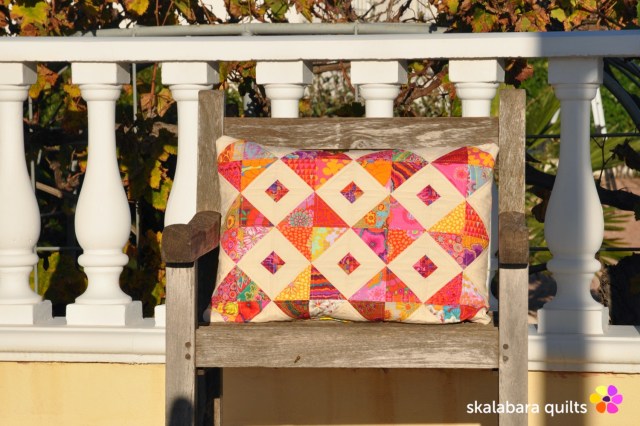 cushion cover red - skalabara quilts