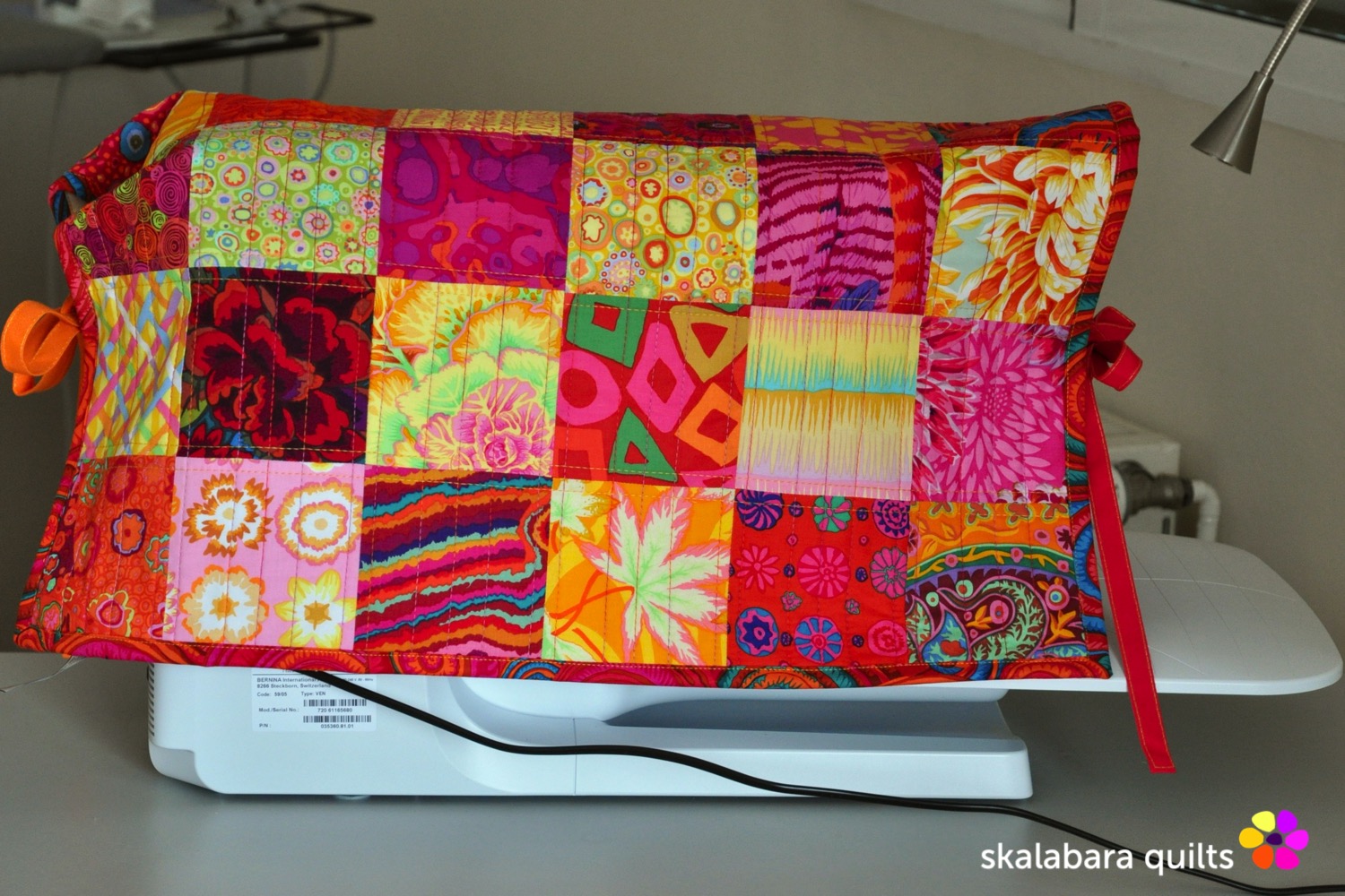 sewing machine cover 2 - skalabara quilts