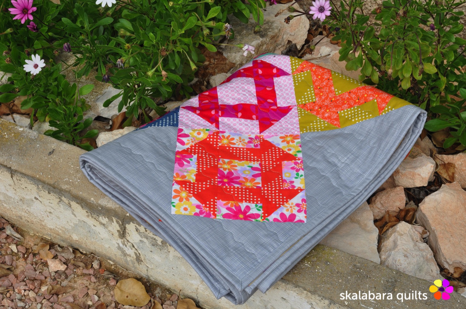 churn dash quilt binding 1 - skalabara quilts