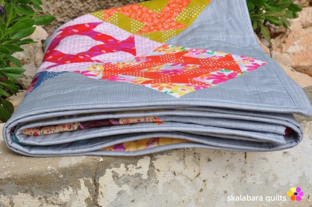 churn dash quilt binding 2 - skalabara quilts