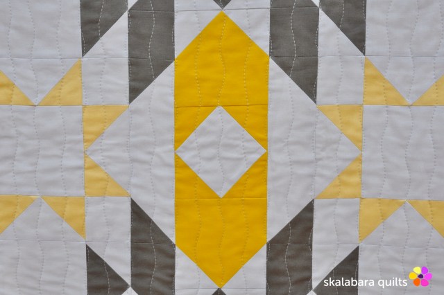 atmosphere quilt detail 2 - skalabara quilts