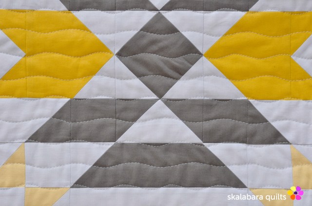 atmosphere quilt detail 6 - skalabara quilts