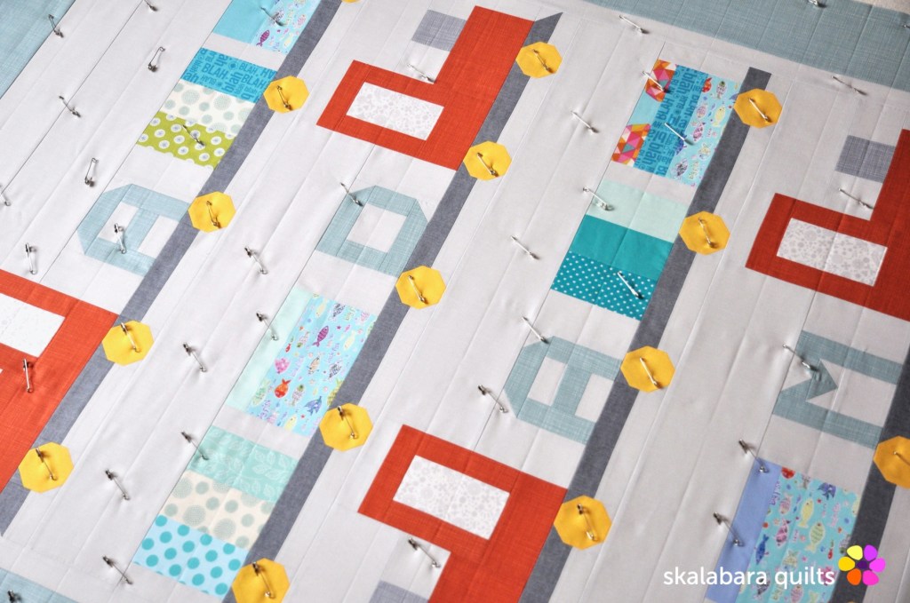 train quilt sandwich 3 - skalabara quilts